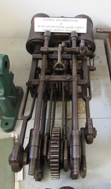 Stanley Steamer Engine MA022