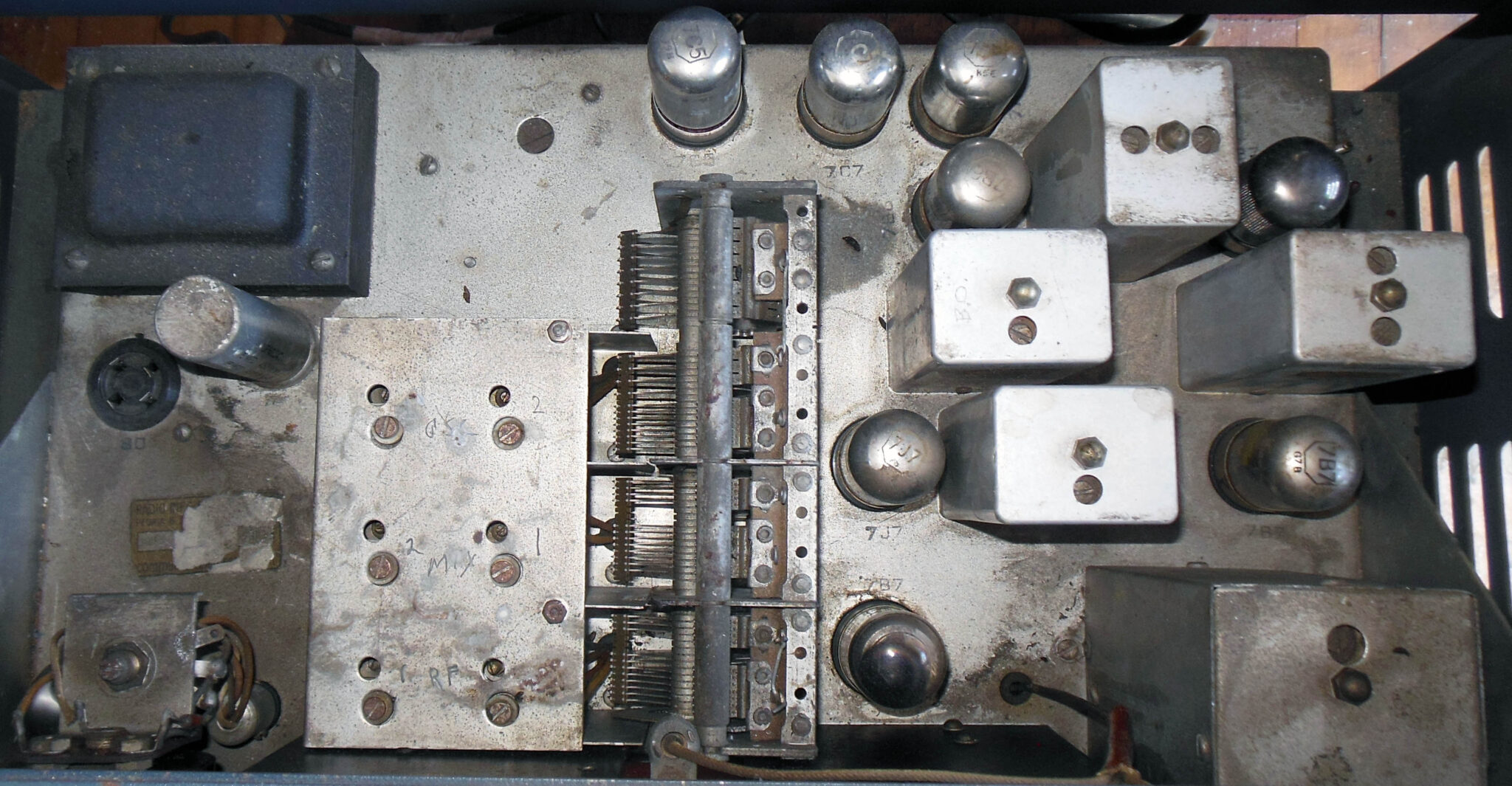 RME-45 Inside Top – New England Wireless & Steam Museum