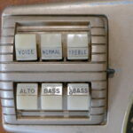 Zenith 10-H-571 Radiogan Tone Buttons
