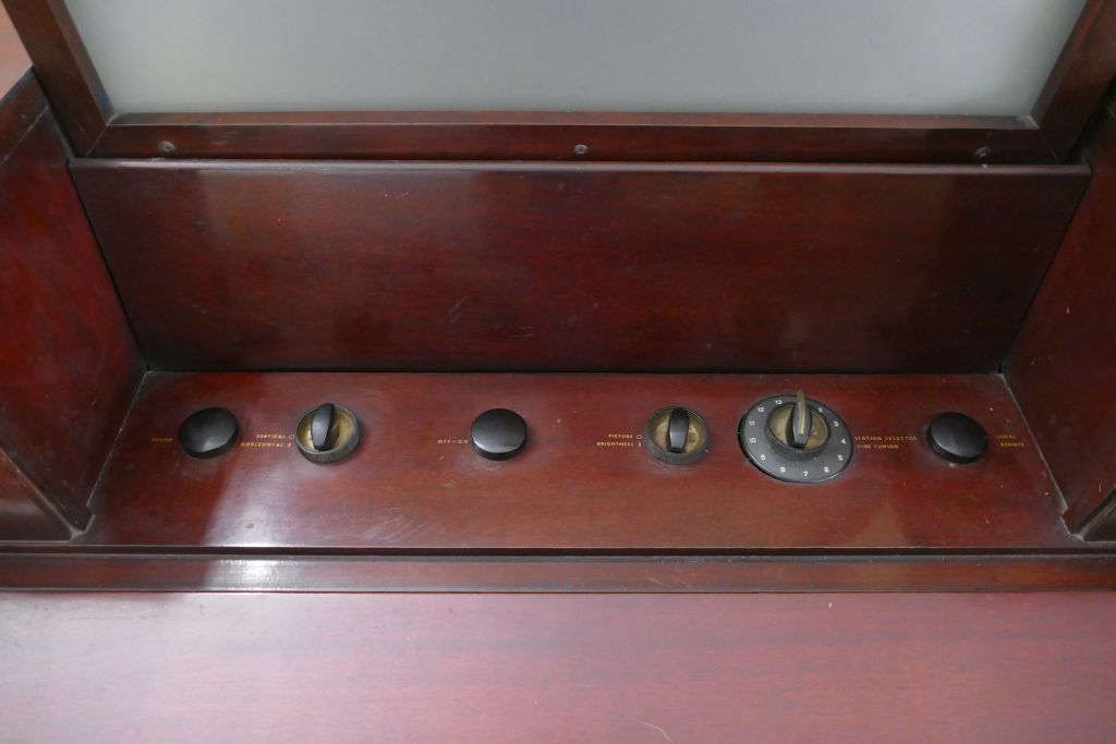 RCA projection TV controls
