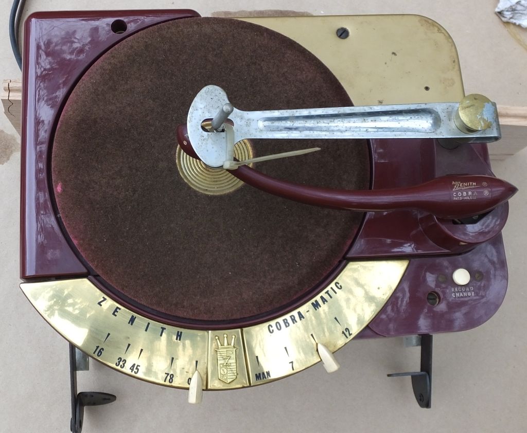 Zenith H3267R Phonograph